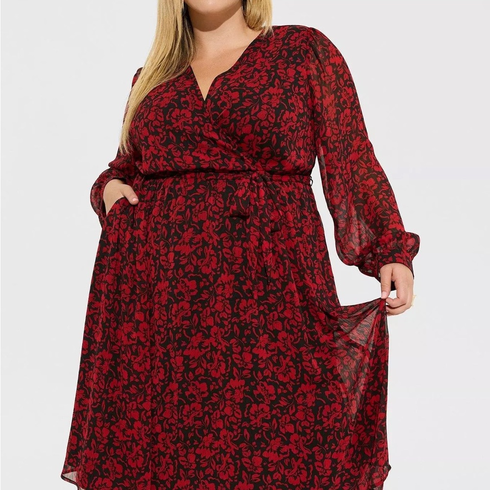 **SALE** Midi Crinkle Chiffon Surplice Balloon Sleeve Dress 3X